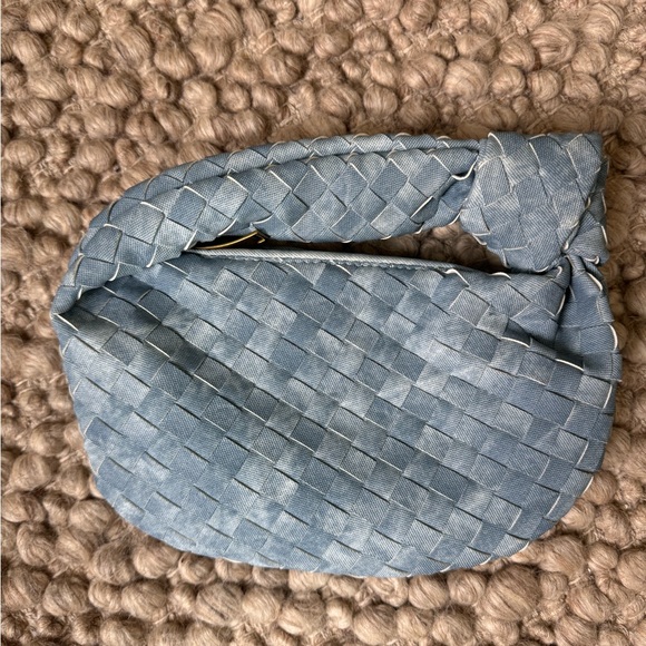 Denim look woven handbag. Synthetic fabric - Picture 4 of 4